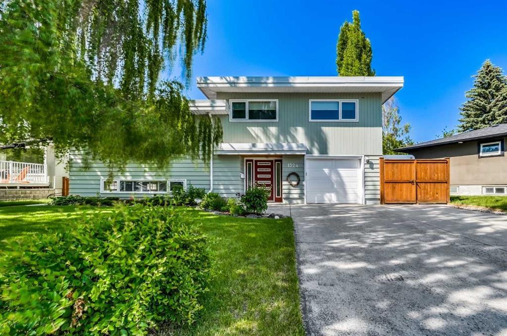 Xxxx Xx Avenue Sw Calgary Alberta T2V 0W3 Haysboro Details