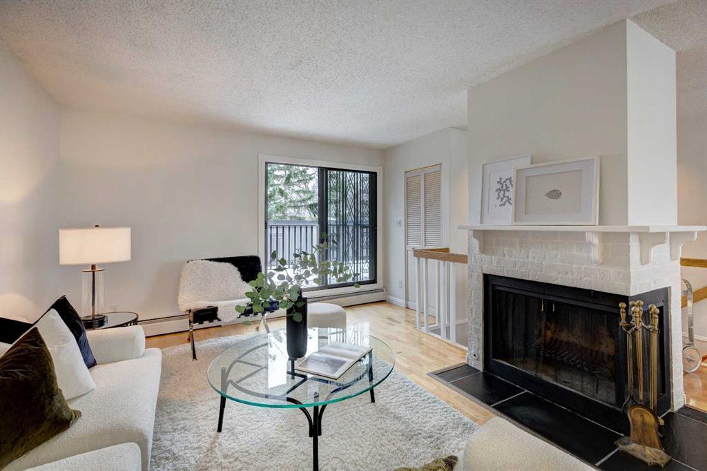 Xx, Xxx Xx Avenue Sw Calgary Alberta T2S 0K6 Cliff Bungalow Details