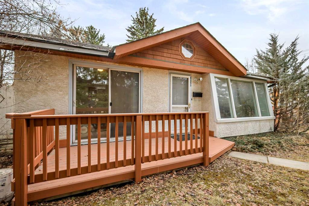 Xxxx Xx Avenue Nw Calgary Alberta T3B 0W3 Montgomery Details