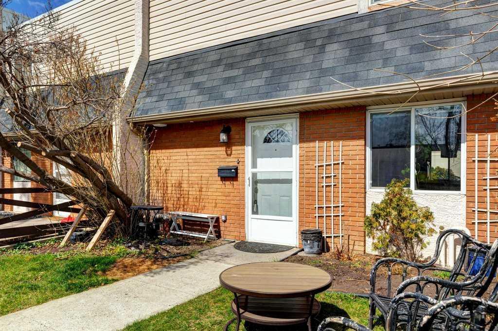 Xxx Xx Avenue Se Calgary Alberta T2H1N4 Acadia Details