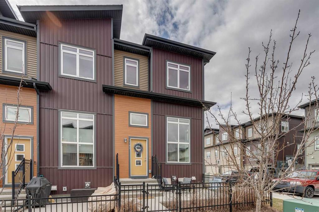 Xxx Sage Bluff Circle Nw Calgary Alberta T3R 1T5 Sage Hill Details