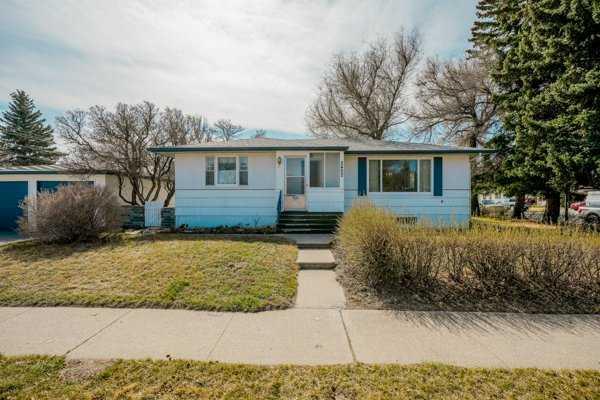 Xxxx X Avenue S Lethbridge Alberta T1J 0X3 Glendale Details