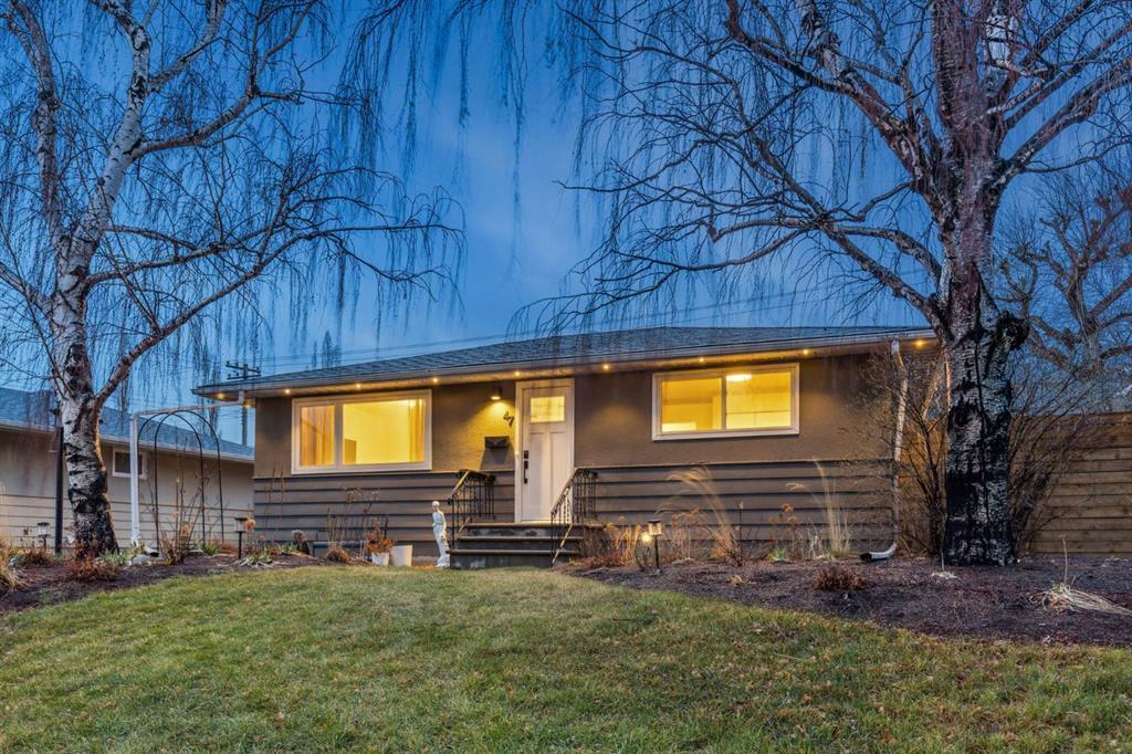 Xx Heston Street Nw Calgary Alberta T2K 2C3 Highwood Details