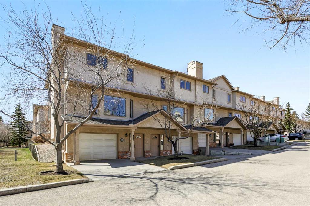 Xxx Christie Park Mews Sw Calgary Alberta T3H 3G9 Christie Park Details