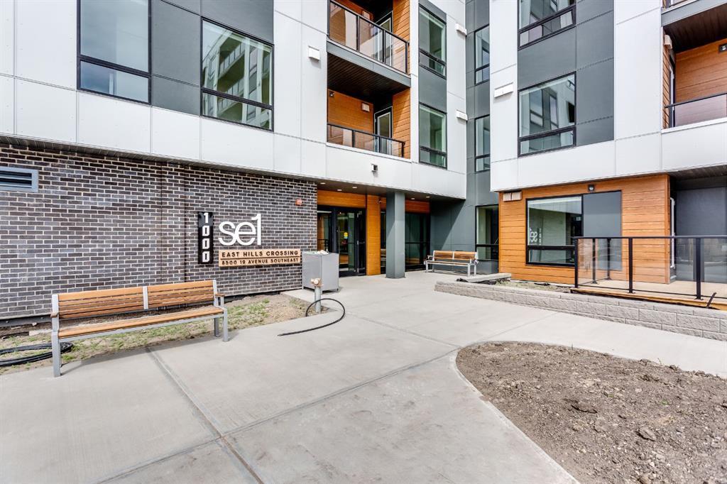 Xxxx, Xxxx Xx Avenue Se Calgary Alberta T2A 7W8 Belvedere Details