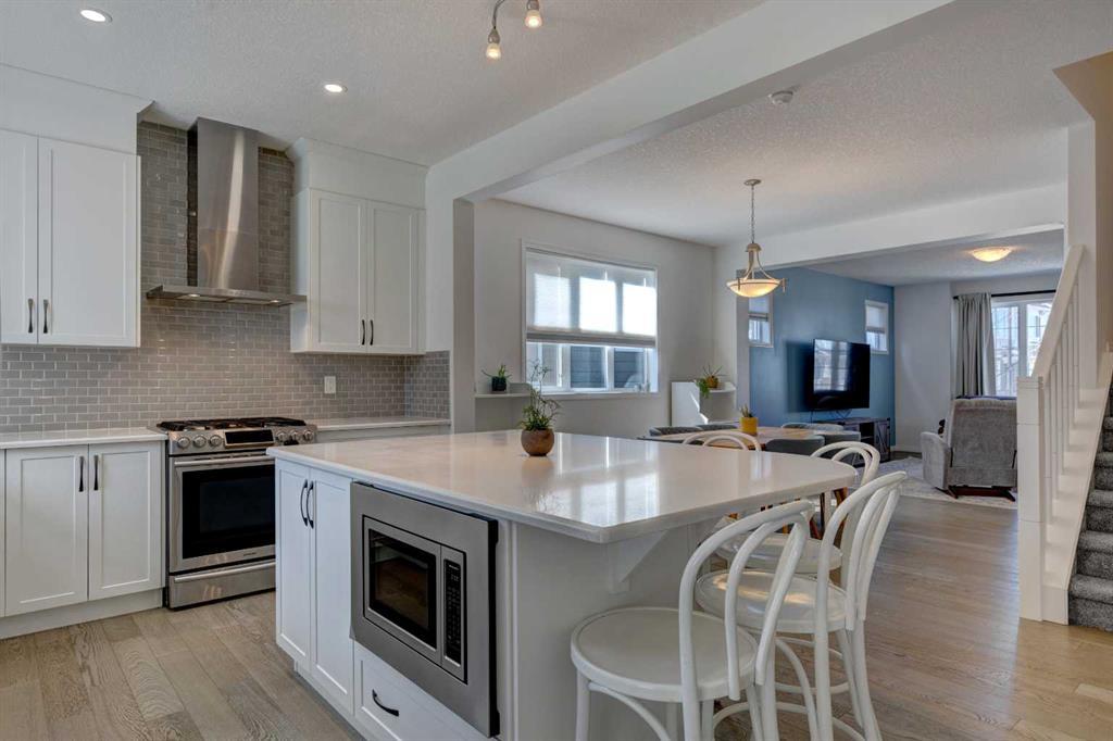 Xxx Yorkville Manor Sw Calgary Alberta T2X 4J6 Yorkville Details