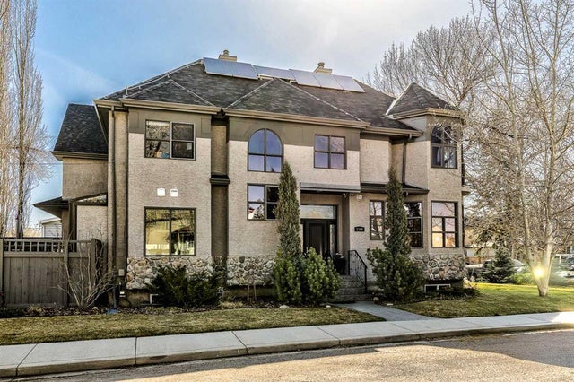 Photo for MLS®# A2217735 - home for sale at 2140 1 Avenue Northwest, West Hillhurst, Calgary Alberta