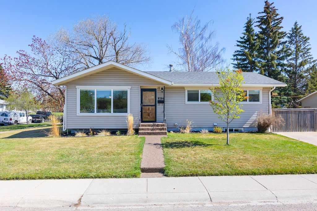 Xxxx X Street Se Calgary Alberta T2J 1K5 Acadia Details