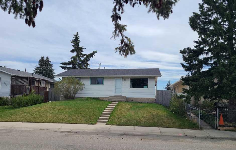 Xxx Penbrooke Close Se Calgary Alberta T2A 3P1 Penbrooke Meadows Details