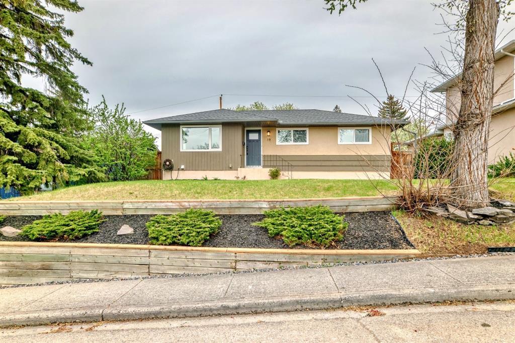 Xx Cheltenham Road Nw Calgary Alberta T2L 0M4 Collingwood Details