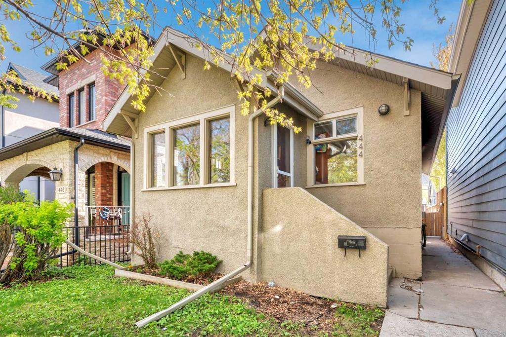 Xxx Xx Street Nw Calgary Alberta T2N 1Z2 Hillhurst Details