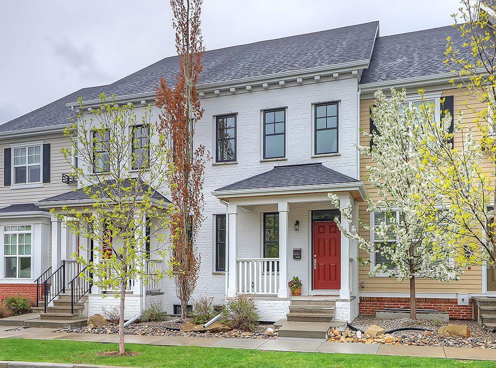 Xx Dieppe Drive Sw Calgary Alberta T3E7Y4 Currie Barracks Details