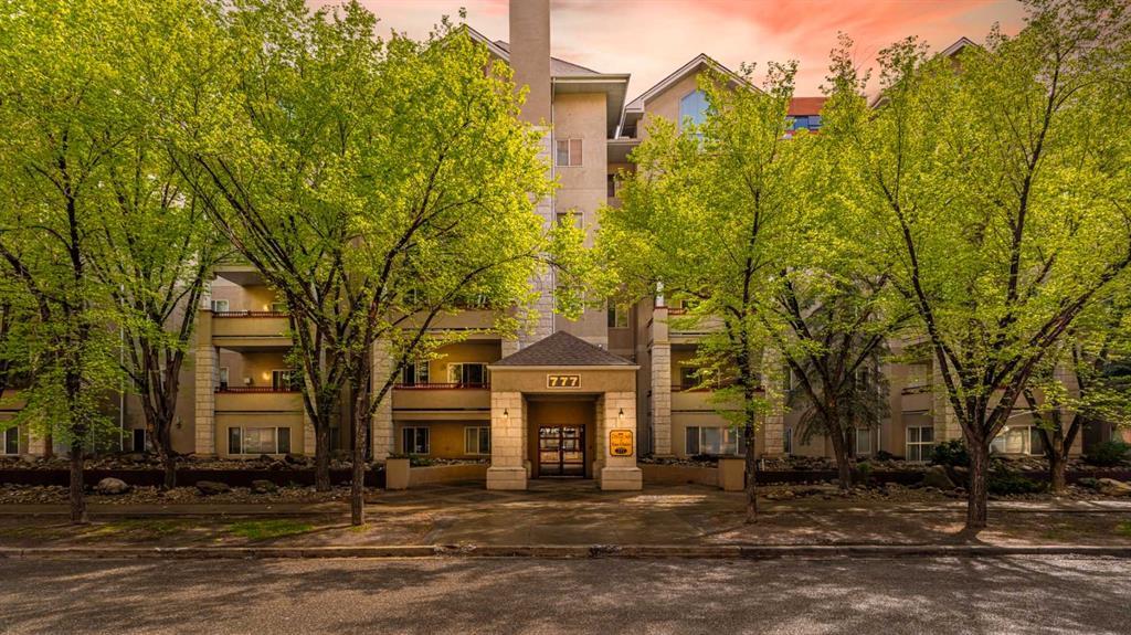 Xxx, Xxx X Avenue Sw Calgary Alberta T2P 0G8 Downtown Commercial Core Details