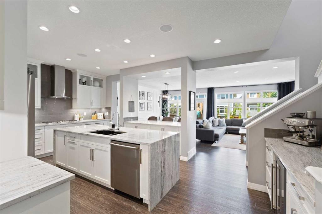 Xxx Masters Rise Se Calgary Alberta T3M 2L4 Mahogany Details