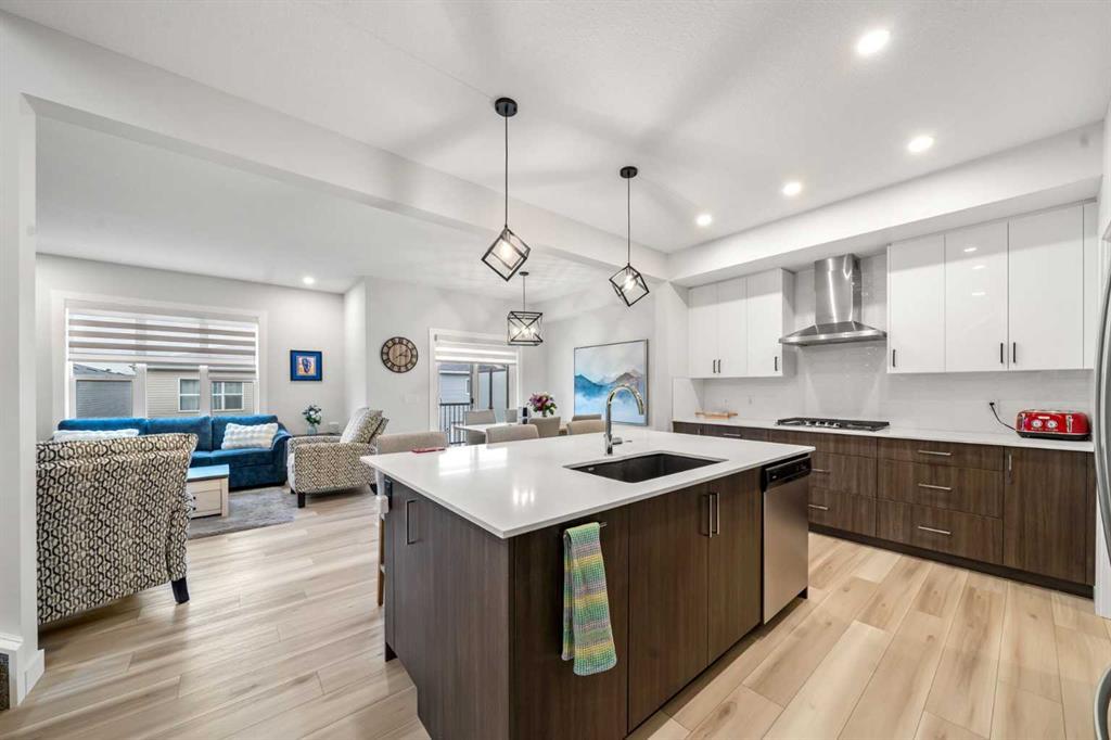 Xx Amblehurst Way Nw Calgary Alberta T3P 2A2 Ambleton Details