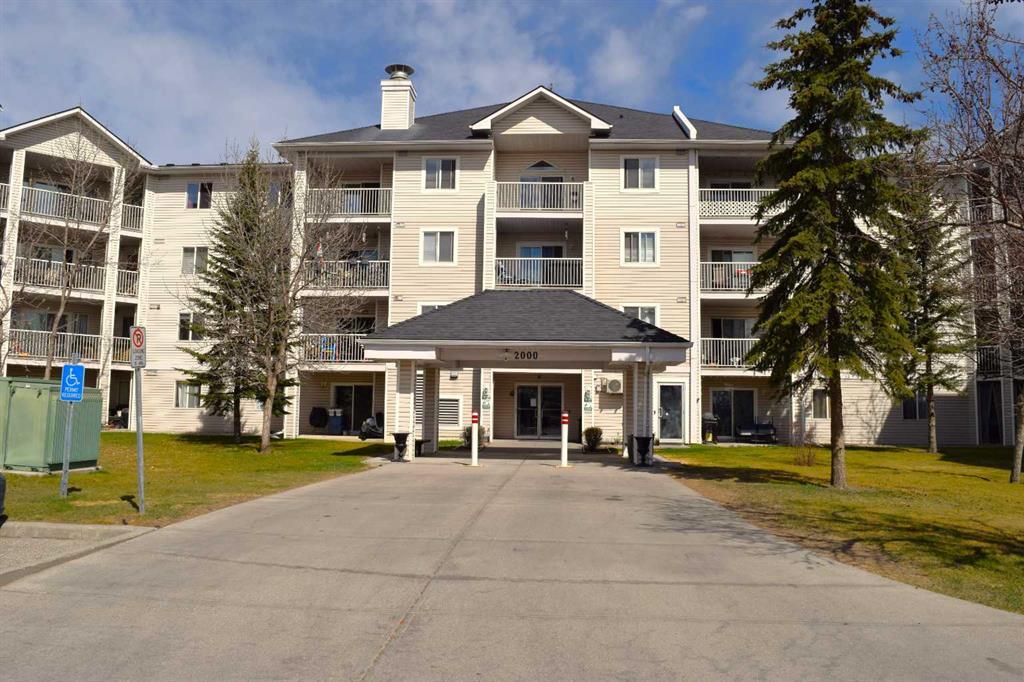 Xxxx, Xxxx Xx Avenue Se Calgary Alberta T2A 7X8 Red Carpet Details