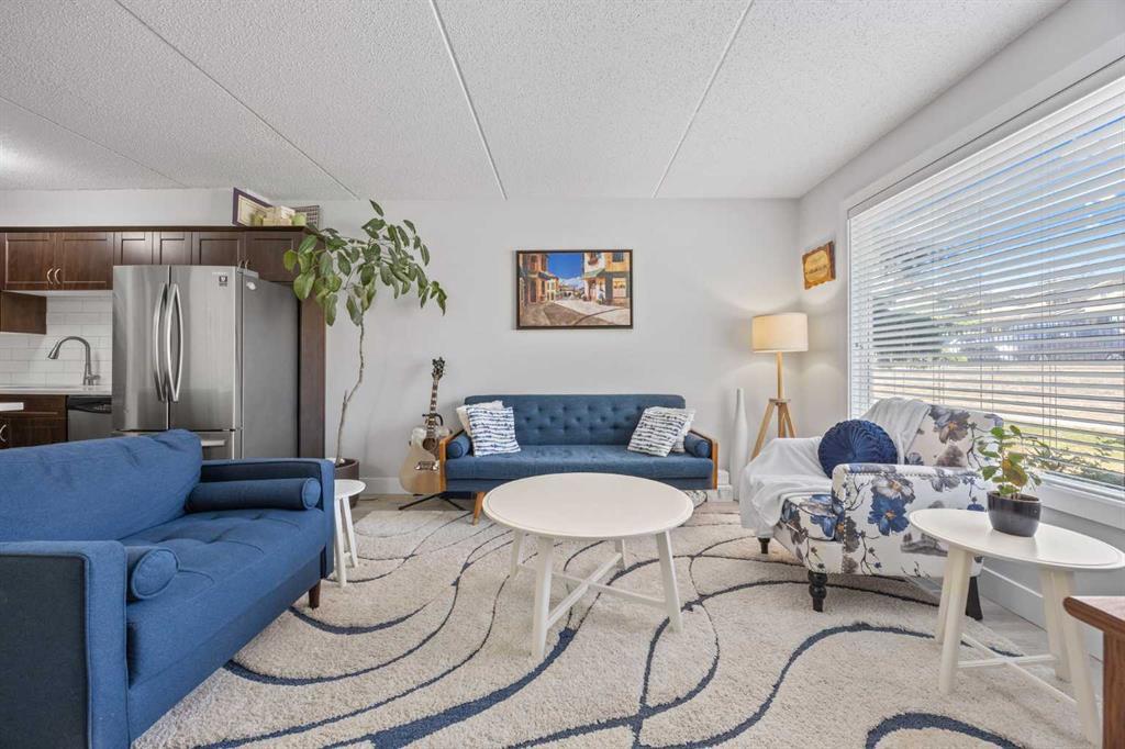 Xxxx, Xxxx Woodview Drive Sw Calgary Alberta T2W 3N6 Woodlands Details