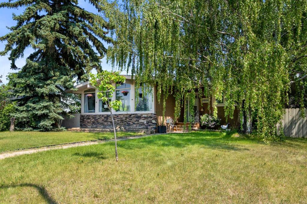 Xxxx Xx Street Sw Calgary Alberta T3E 3T4 Glenbrook Details