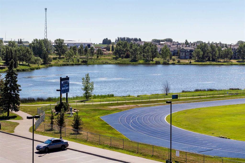 Xxxx, Xxx East Lake Boulevard Ne Airdrie Alberta T4A 0G5 East Lake Industrial Details