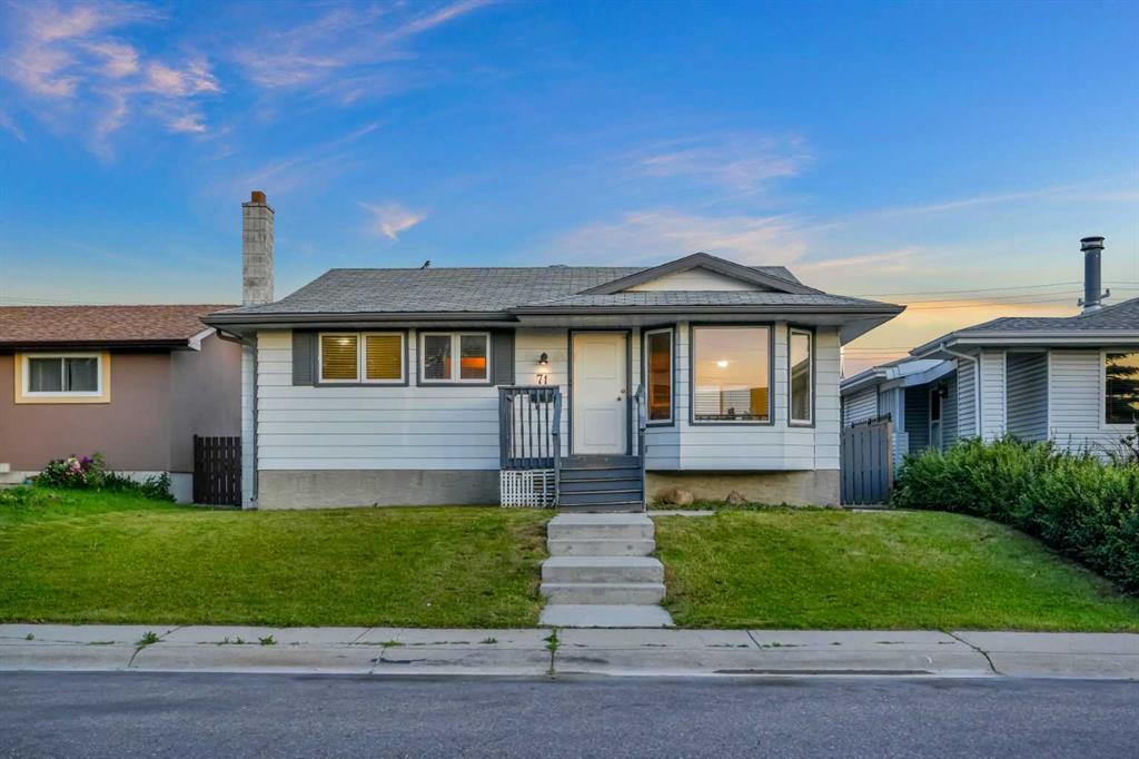 Xx Maranda Close Ne Calgary Alberta T2A 3E7 Marlborough Details