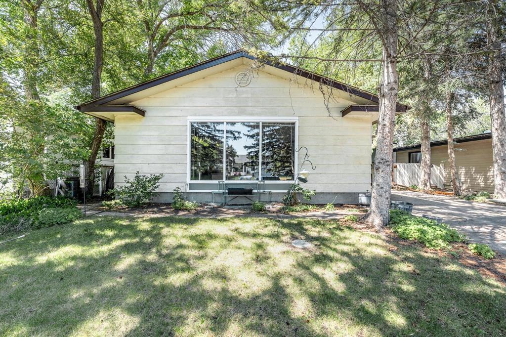 Xxxxx Mapleglen Crescent Se Calgary Alberta T2J 1X1 Maple Ridge Details