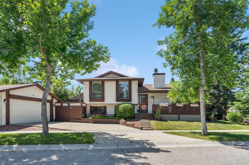 Xxx Woodridge Place Sw Calgary Alberta T2W 3S5 Woodlands Details