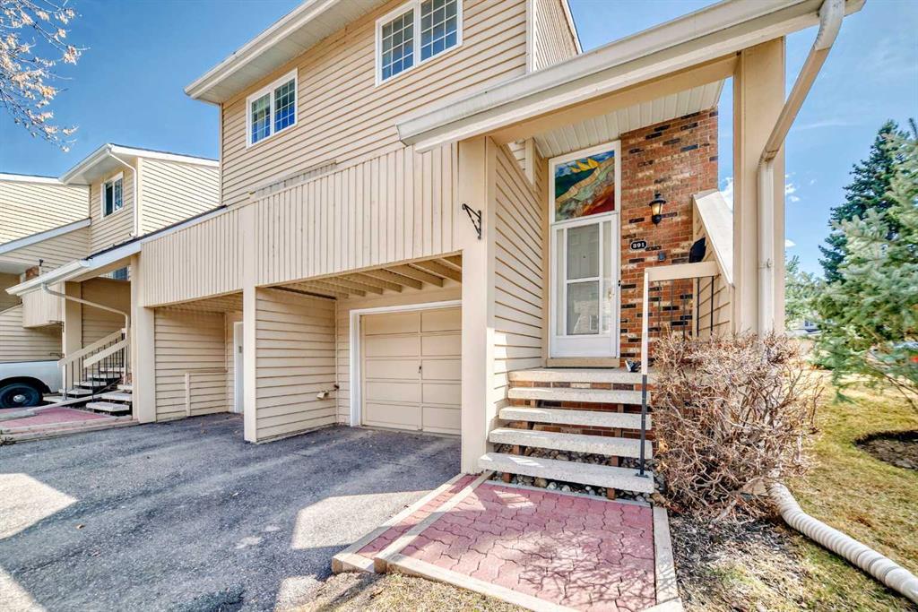 Xxx Point Mckay Gardens Nw Calgary Alberta T3B 5C1 Point McKay Details