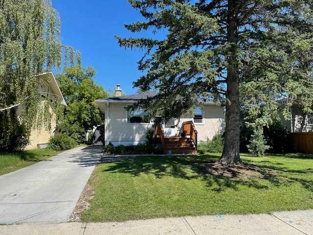 Xxxx Xx Avenue Nw Calgary Alberta T3B1Z7 Bowness Details