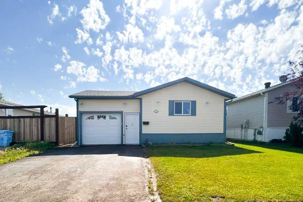 Xxx Mctavish Crescent Fort McMurray Alberta T9K 2R7 Timberlea Details