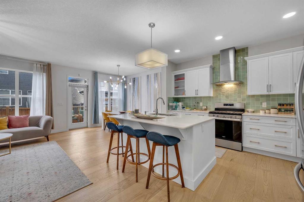 Xx Ambleside Rise Nw Calgary Alberta T3P 1S5 Ambleton Details