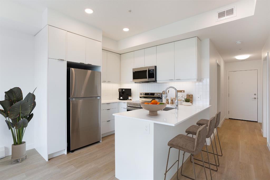 Xxxx, Xxxx Xx Avenue Se Calgary Alberta T2A 7W8 Belvedere Details