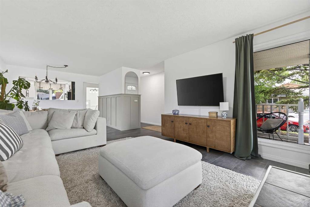 Xx Sunhurst Crescent Se Calgary Alberta T2X 1W5 Sundance Details