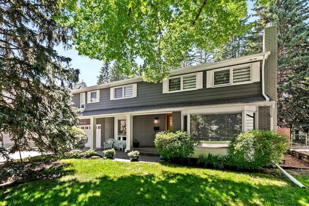 Xxxx Lepine Court Sw Calgary Alberta T3E 6G4 Lakeview Details