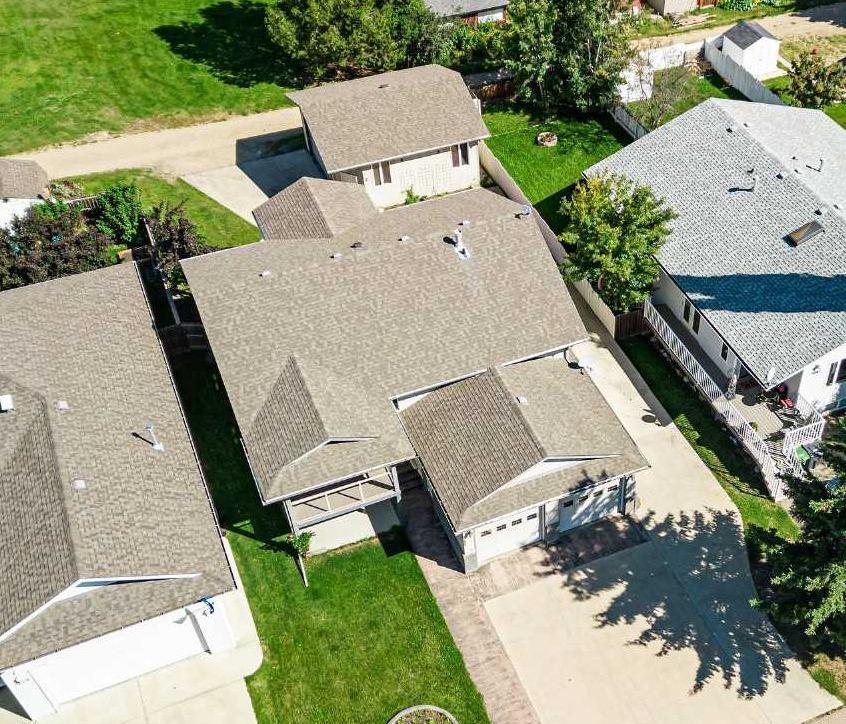 Xxxx Eastview Crescent Rimbey Alberta T0C 2J0 NONE Details