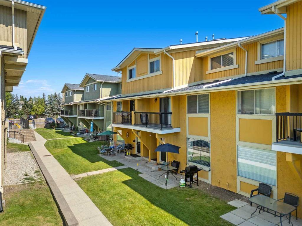 Xxx, Xxxx Woodview Drive Sw Calgary Alberta T2W 3N6 Woodlands Details