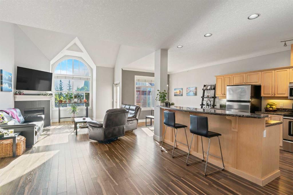 Xxx, Xxxx Erlton Street Sw Calgary Alberta T2S 2V8 Erlton Details