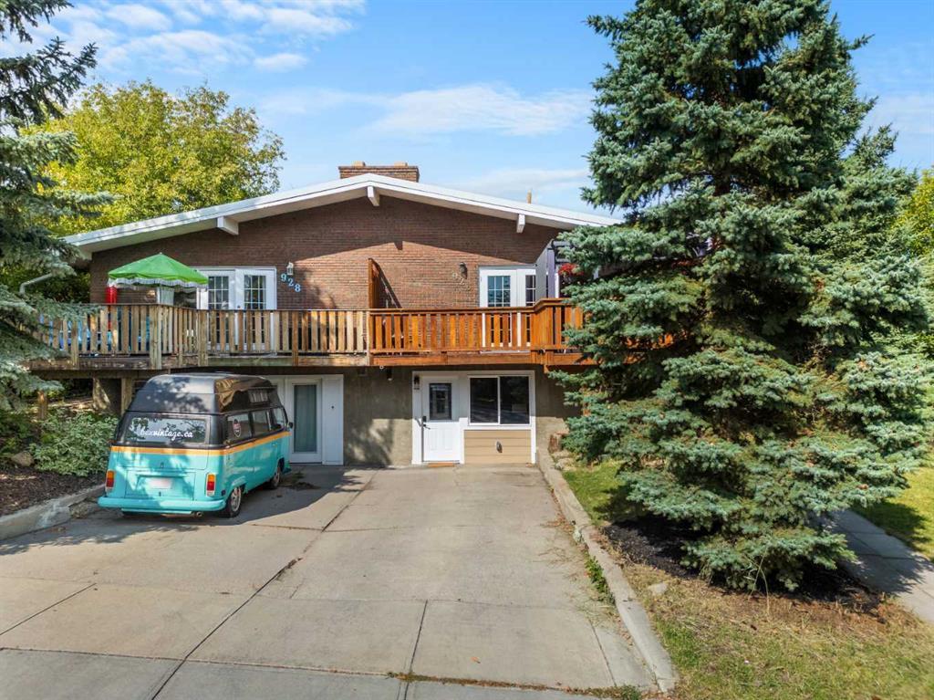 Xxx Xx Avenue Nw Calgary Alberta T2K 0A5 Cambrian Heights Details