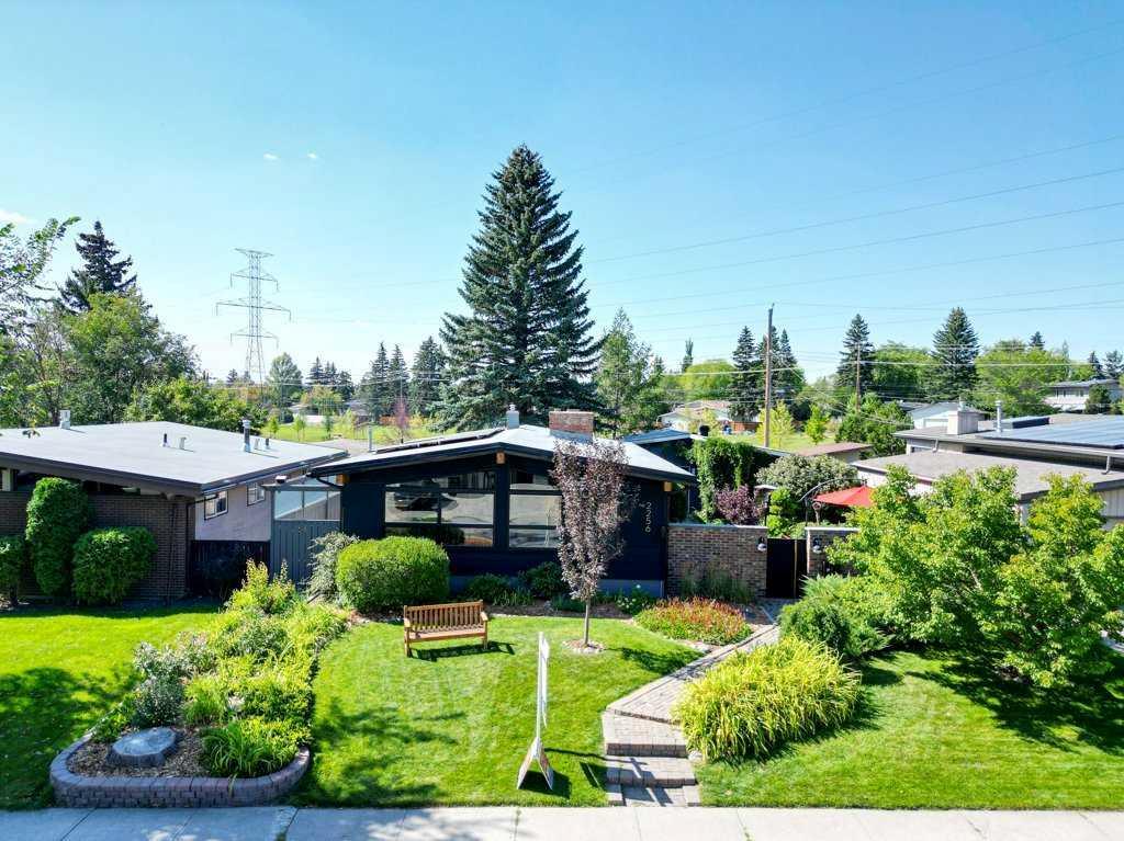 Xxxx Longridge Drive Sw Calgary Alberta T3E 5N6 North Glenmore Park Details