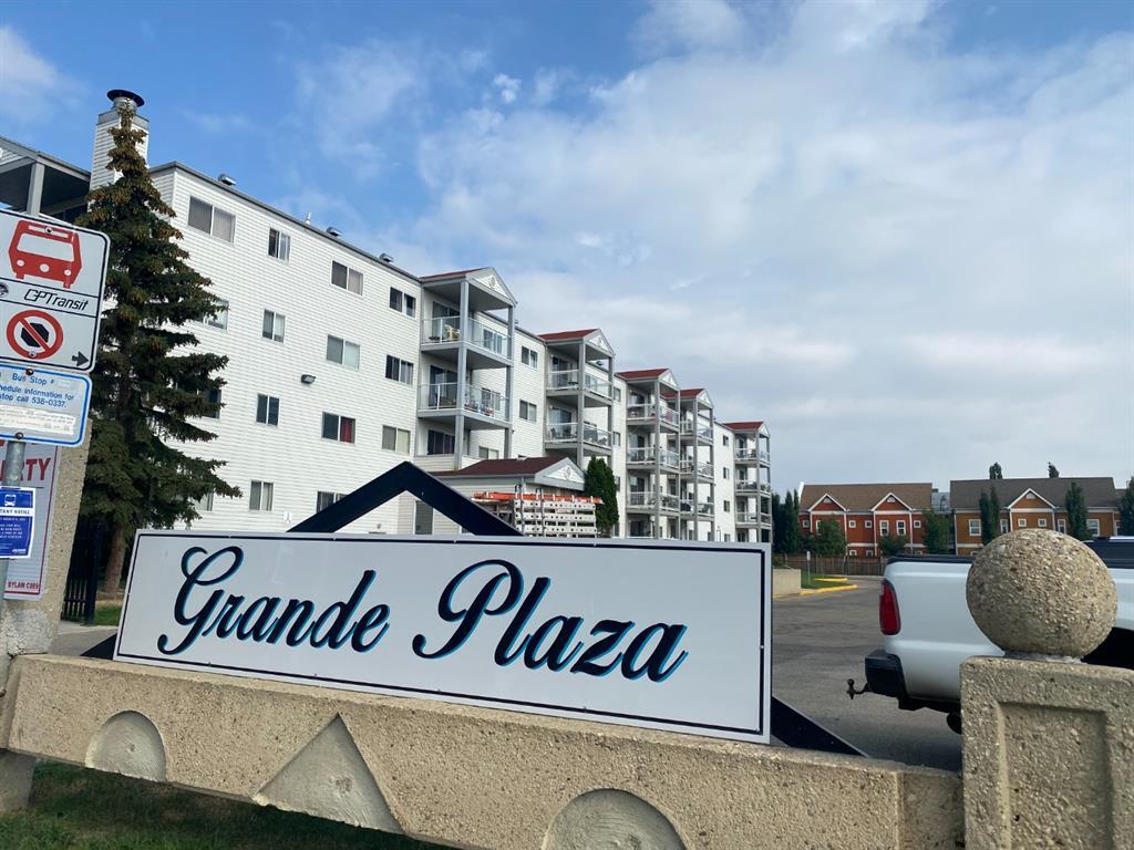 Xxx, Xxxx Xx Avenue Grande Prairie Alberta T8V 6Z7 Highland Park Details