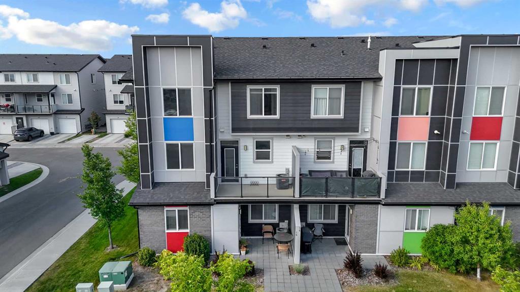 Xxx, Xxx Redstone Walk Ne Calgary Alberta T3N 1M6 Redstone Details