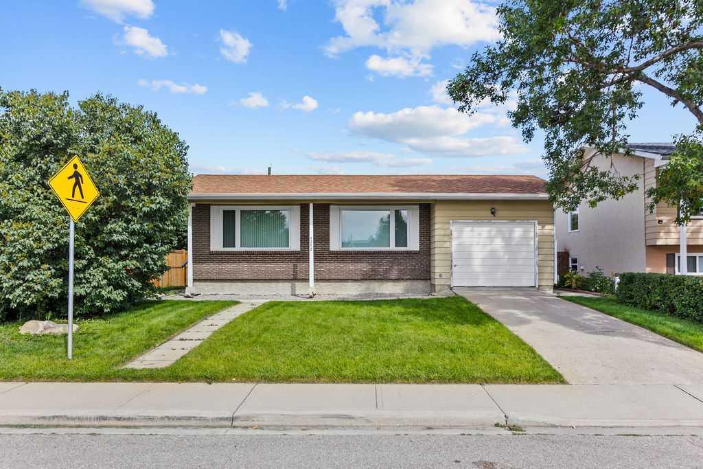 Xxxx Lake Sylvan Drive Calgary Alberta T2J5N7 Bonavista Downs Details