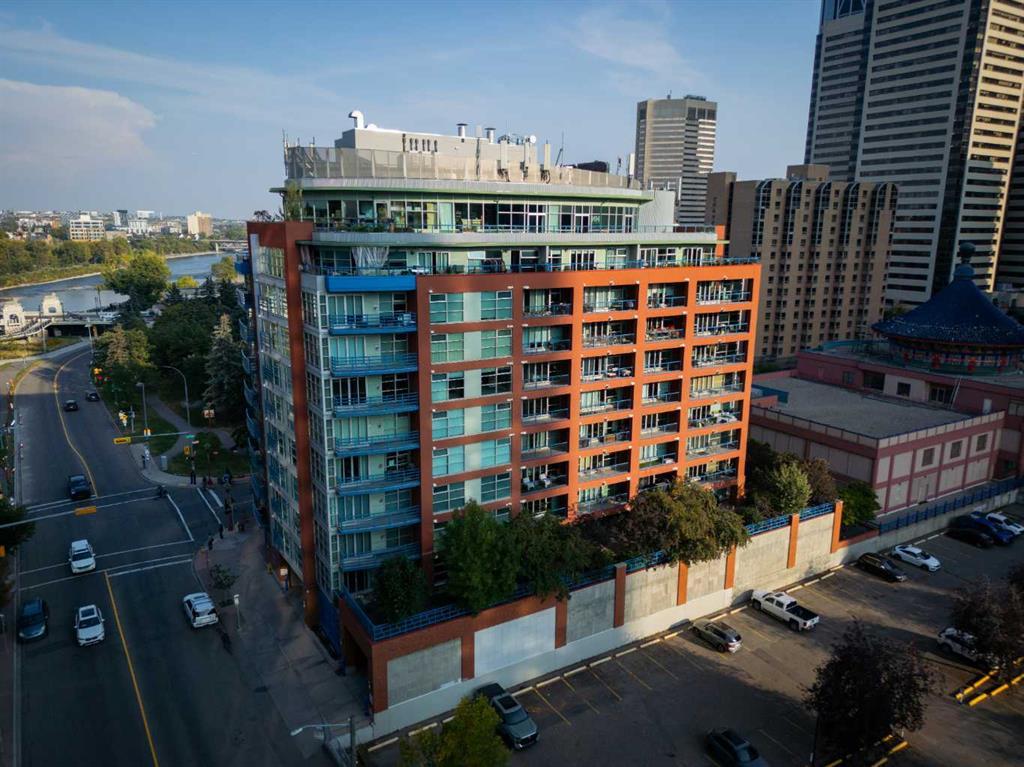 Xxx, Xxx Riverfront Avenue Sw Calgary Alberta T2P 5K4 Chinatown Details