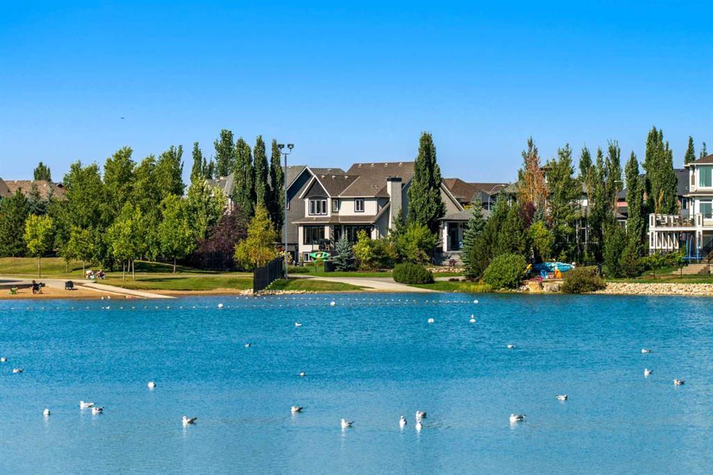 228 Mahogany Bay Se, Calgary