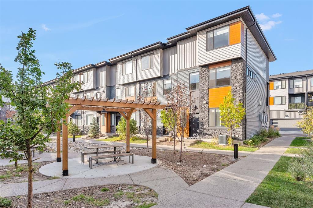 Xxx Corner Glen Circle Ne Calgary Alberta T3N 2E1 Cornerstone Details