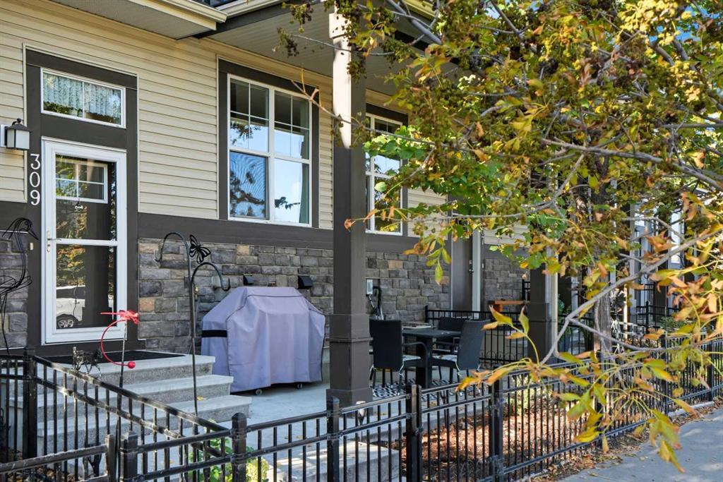 309 Mckenzie Towne Gate Se, Calgary