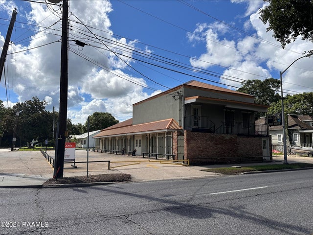 100 General Mouton Avenue, Lafayette