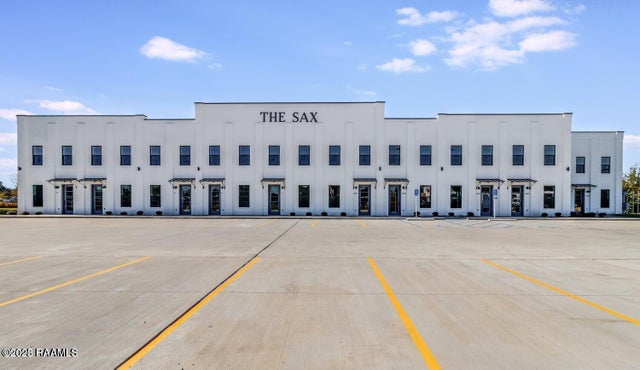 711 E Main Street, Broussard