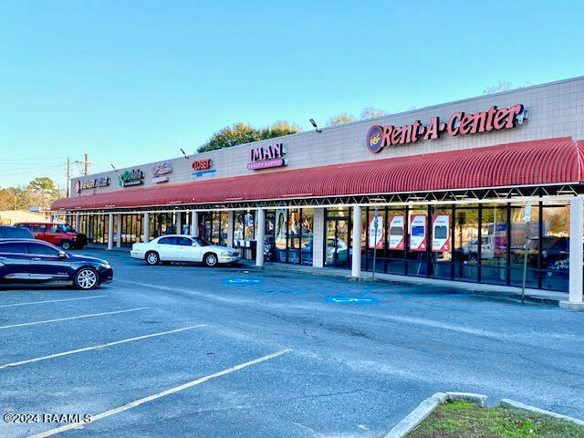 1215 Nw Evangeline Thruway, Lafayette