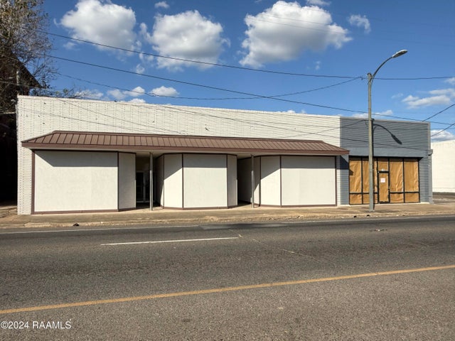 119 E Landry Street, Opelousas