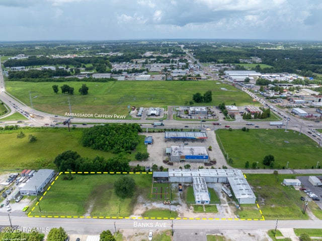 108 Banks Avenue Avenue, Lafayette